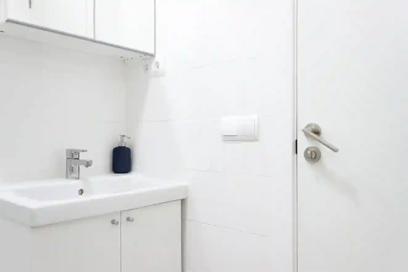 ducha baño coliving vibes badal